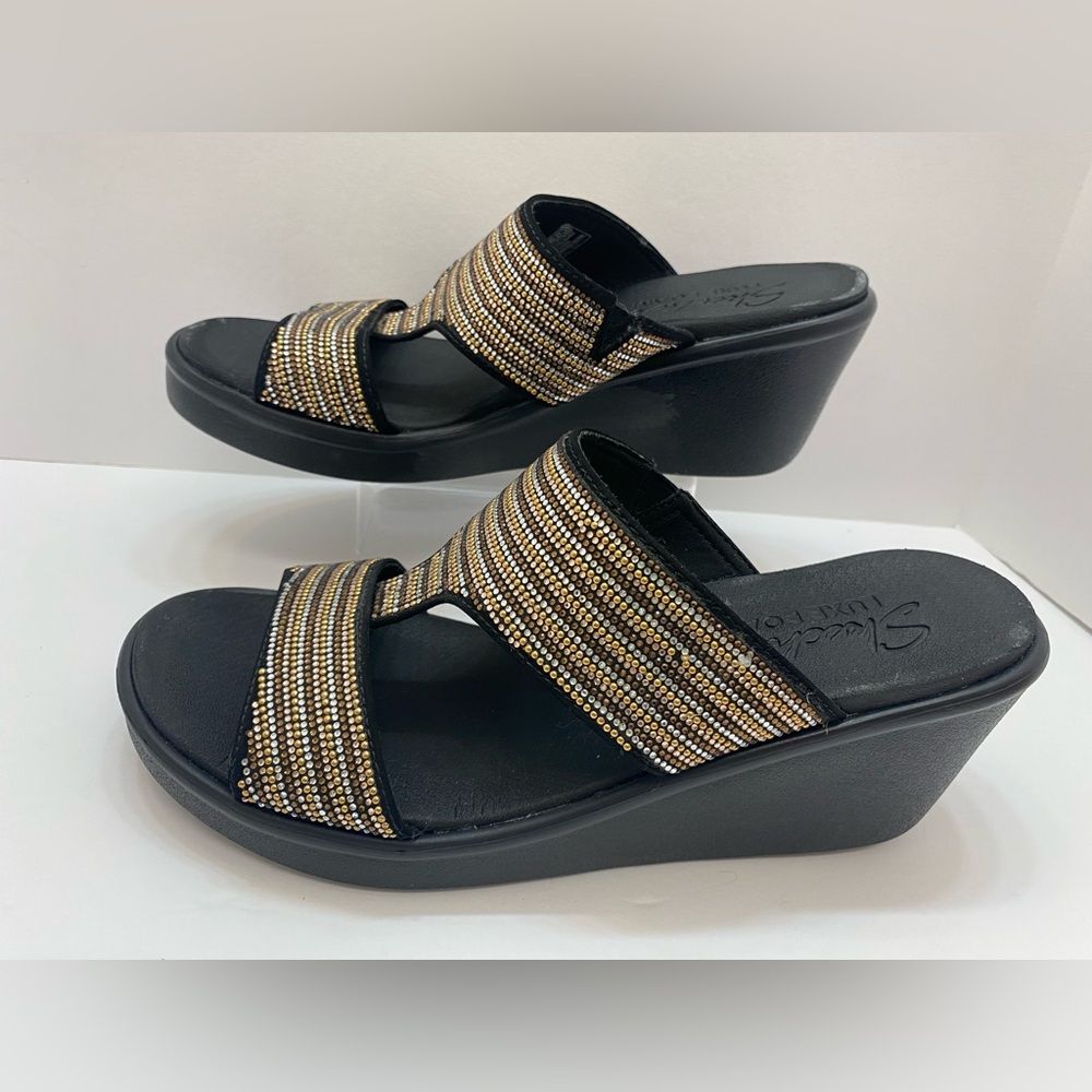 Skechers Rumble On Bling Gal Wedge Sandal Women's size 10 Luxe Foam black gold